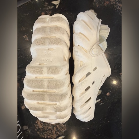 CROCS White Crocs Clogs – Men’s US 10 (Worn 2x) - Picture 6 of 6